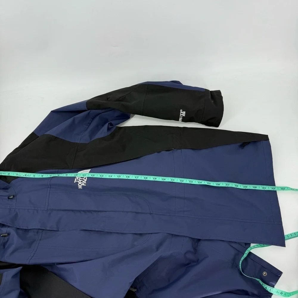 The North Face GORE-TEX Summit Series ski and snowboarding Mountain Jacket